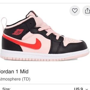 Nike Jordan 1 Mid Atmosohere
